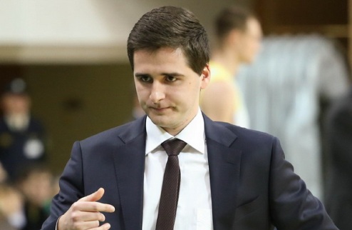Официально. Максим Фомичев возвращается в Политехнику Молодой наставник второй раз в сезоне возглавил львовскую команду.