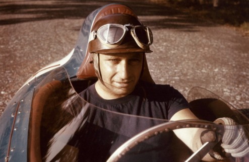 Формула успеха. Последний триумф Маэстро Провал Феррари и последняя победа Фанхио – iSport.ua рассказывает о сезоне 1957 года в Формуле-1.
