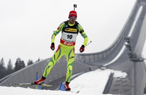 Биатлон. Фак был лучшим на лыжне в индивидуальной гонке Стартовый этап мужской программы в Холменколлене выиграл Мартен Фуркад.
