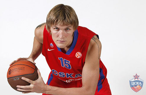 Кириленко вернулся в ЦСКА Опытнейший форвард прибыл к себе на родину, где будет защищать цвета армейского клуба.
