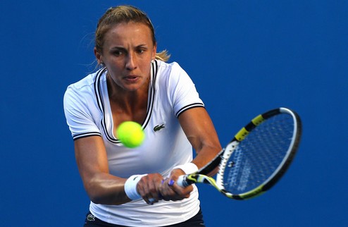 Бащински сломила Цуренко в Монтеррее Украинская теннисистка не сумела выйти в четвертьфинал женского турнира в Мексике с призовым фондом $500,000.