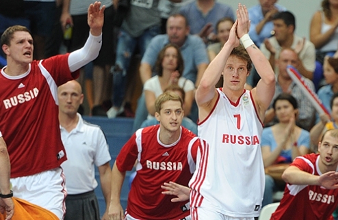Россия огласила расширенный состав на Евробаскет-2015 В первом списке РФБ есть 21 игрок.