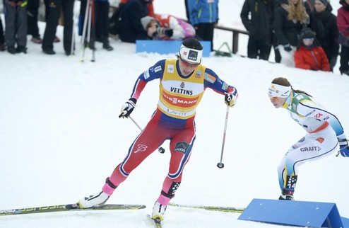 Лыжные гонки. Бьорген делает дубль в Лахти Марит Бьорген выиграла дистанцию 10 км классическим стилем на этапе Кубка мира в Финляндии.