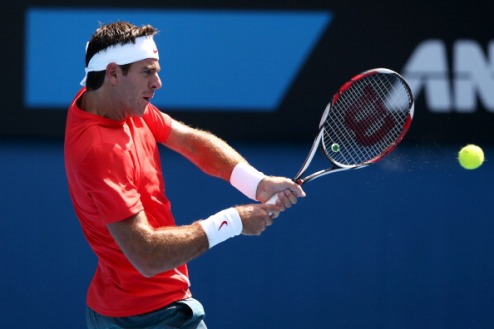 Дель Потро: возвращение снова отложено Аргентинский теннисист никак не может восстановиться после операции на запястье.