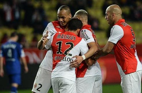Монако и Сент-Этьенн берут по три очка Во Франции проходят матчи 29-го тура Лиги 1.