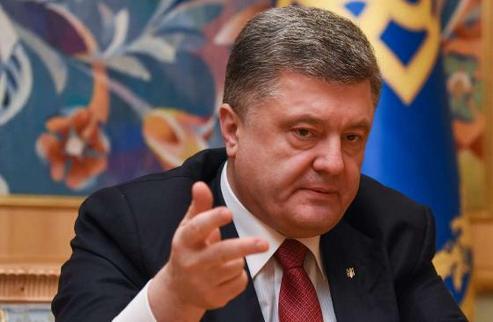 Порошенко призывает бойкотировать ЧМ в России Президент Украины затронул тему будущего чемпионата мира во время рабочего визита в Германию. 