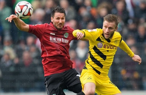 Реабилитация Дортмунда, Вердер теряет победу Продолжаются матчи 26-го тура Бундеслиги.