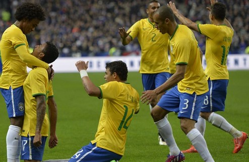 Бразилия сильнее Франции Завершилась целая серия товарищеских матчей.