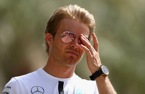 Росберг признал тактическую ошибку в квалификации Нико Росберг комментирует свое выступление в квалификационном заезде Гран-при Бахрейна.