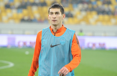 Степаненко подписал новый контракт с Шахтером Опорный полузащитник продолжит свое сотрудничество с донецким клубом.