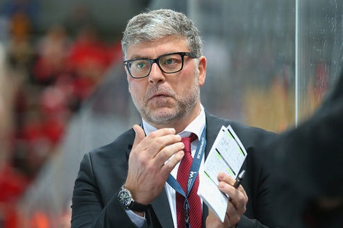 Германия осталась без главного тренера Пэт Кортина больше не будет работать со сборной.