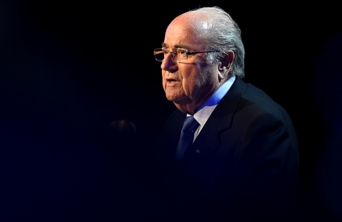 Блаттер не явился на конференцию ФИФА по медицинским вопросам Руководитель организации не стремится показываться на публике.