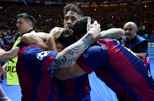 Барселона сразила Ювентус и выиграла Лигу чемпионов Каталонцы завоевали свой пятый кубок чемпионов в истории.