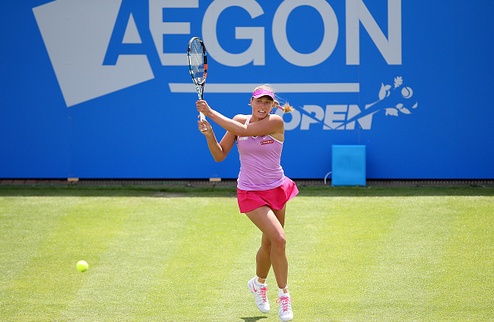 Ноттингем (WTA). Викмайер выбила Кнапп На женском травяном турнире с призовым фондом $250 000 стартовали поединки первого раунда.