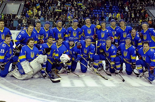 Шесть специалисов определят главного тренера сборной Украины Определен состав экспертного совета Федерации хоккея Украины.