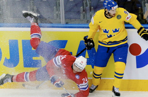 НХЛ. Питтсбург подписал Никласа Андерсена Пингвинз усилились шведским хоккеистом.