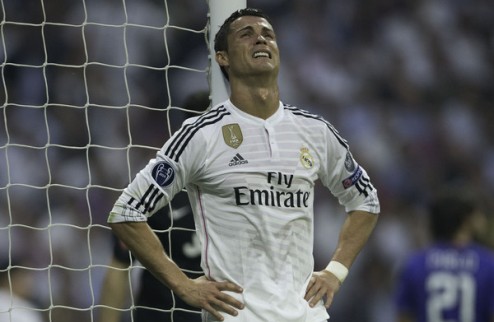 Болельщики Реала спроваживают Роналду из Мадрида Португальскому супербомбардиру больше не рады на Сантьяго Бернабеу.