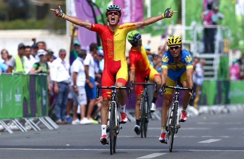 Европейские игры. Санчес выиграл групповую гонку, Гривко — второй Украинский велогонщик лишь в финишном створе пропустил вперед опытного испанца.