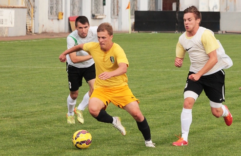 Александрия обыграла свою "молодежку" Подопечные Владимира Шарана провели последний контрольный матч в рамках подготовки к новому сезону. 