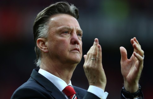 Ван Гаал готовит трансфер загадочного форварда Главный тренер Манчестер Юнайтед пообещал удивить общественность.