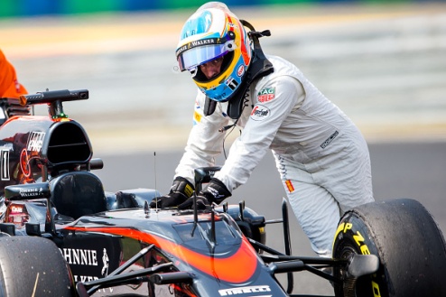 Формула-1. Алонсо: "Двигаемся в правильном направлении" Пилот Макларена по-прежнему находится не в лучшей форме, даже несмотря на пятое место на Гран-пр...