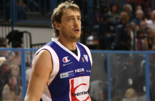 40-летний Марконато вновь сыграет в Евролиге Легенда итальянского баскетбола продолжит карьеру в составе Сассари.