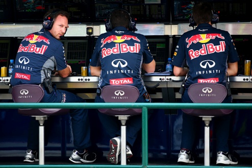 Формула-1. ФИА разъяснила ограничение радиопереговоров с 2016-го года ФИА ввела дополнительные ограничения на радиопереговоры между гонщиком и командой....