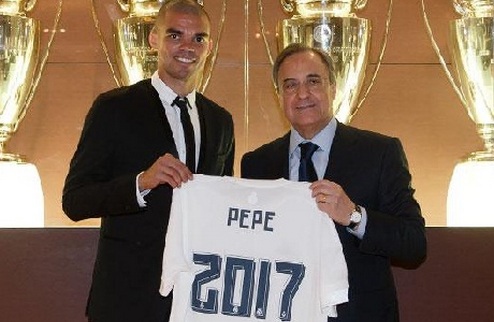 Официально. Пепе подписал новый контракт с Реалом Португальский защитник Пепе остается частью галактикос.
