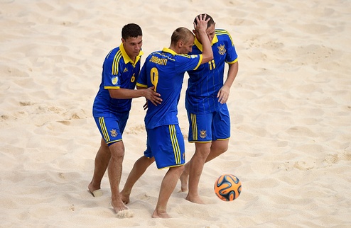 Пляжный футбол. Сборная Украины – в финале Евролиги! Подопечные Евгения Вареницы могут впервые в истории выиграть престижный континентальный турнир.