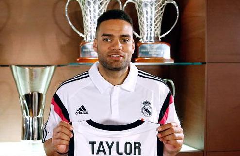 Реал подписал экс-форварда Шарлотт Джеффри Тэйлор попробует свои силы в чемпионате Испании.