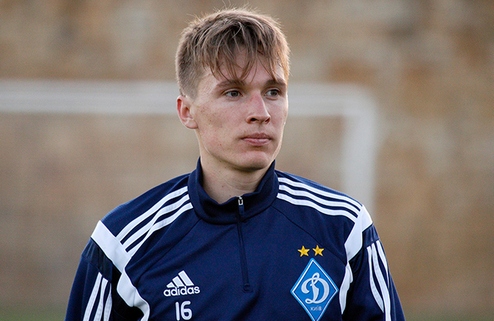 Сидорчук выбыл на 10 дней Полузащитник сборной Украины Сергей Сидорчук не поможет команде и матче со Словакией. 