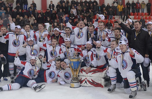 ЧУ. Компаньон стал седьмым участником чемпионата Украины Чемпион Украины по хоккею 2013/2014 подтвердил свое участие в новом сезоне.