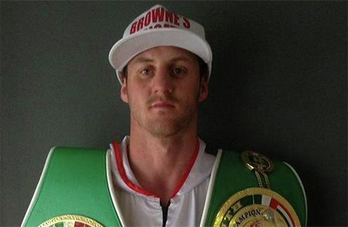 Дэвид Браун-младший скончался в больнице Австралийский боксер Дэвид Браун скончался в больнице после нокаута.
