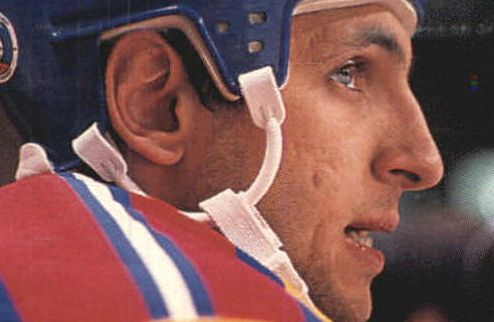 25 лет назад Сокол обыграл клуб НХЛ Анатолий Найда отметился хет-триком.