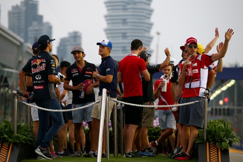 Формула-1. Гран-при Сингапура. Как это было Вашему вниманию текстовая трансляция гонки на автодроме Марина Бэй.
