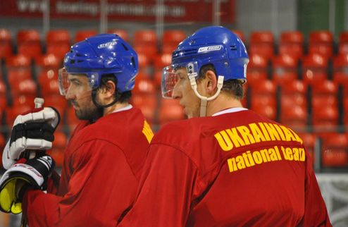 Чемпион Румынии делегирует в сборную Украины троих игроков Доника, Рябенко и Черненко вызваны на этап Еврочеллендж.