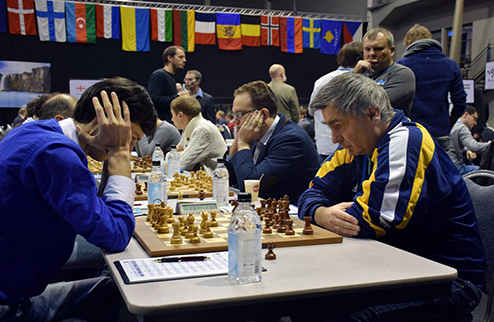 Шахматы. Чемпионат Европы. Украинки вышли на второе место А мужская сборная потерпела очередное поражение.