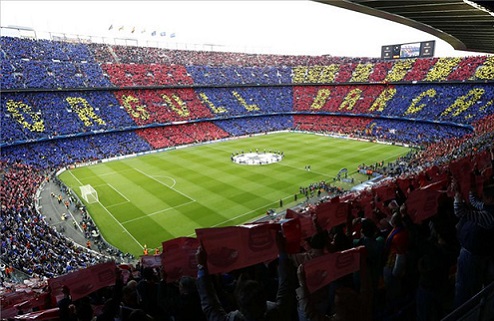 Барселона до конца года хочет продать права на название стадиона Камп Ноу  Барселона находится в поиске нового спонсора, который будет фигурировать в на...