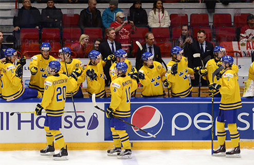 МЧМ-2016. Швеция легко побеждает Словакию Завершился второй четвертьфинальный поединок молодежного чемпионата мира.