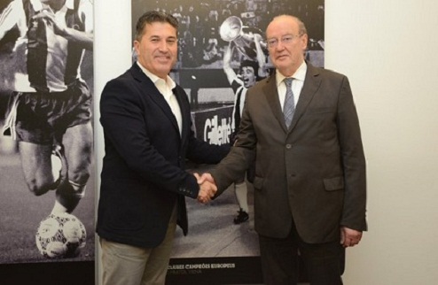 Официально. Жозе Пезейру — новый главный тренер Порту Порту объявил о назначении Жозе Пезейру на должность главного тренера клуба.