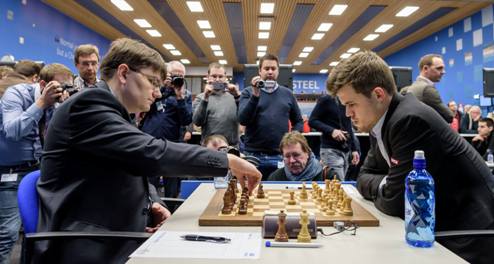 Шахматы. Вейк-ан-Зее. Карлсен подбирается к лидерам В ближайшем туре соперником чемпиона мира будет украинец Павел Эльянов.