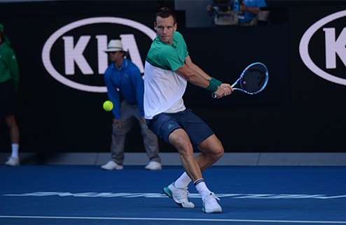 Australian Open. Нисикори, Джокович, Бердых и Федерер проходят дальше Сегодня на Открытом чемпионате Австралии стартовали поединки 1/8 финала турнира.