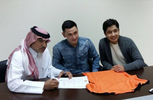 Турсунов перешел в Умм-Салаль Хавбек Ворсклы Санжар Турсунов подписал контракт с катарским клубом Умм-Салаль.