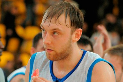 Печеров будет играть в Ливане Украинский баскетболист Алексей Печеров переходит в ливанскую лигу.