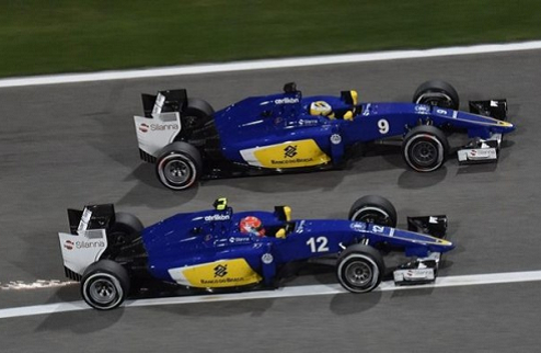 Формула-1. Болид Заубера прошел крэш-тесты Команда Формулы-1 Заубер успешно прошла обязательные краш-тесты Международной автомобильной федерации.