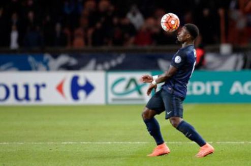 ПСЖ желает продать Орье Провинившийся защитник парижского клуба Серж Орье вскоре покинет команду.