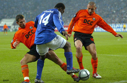 Шахтер — Шальке. Как это было. Удар сквозь Роста В феврале 2005 года Луческу уже выбивал Шальке в 1/16 финала Кубка УЕФА.