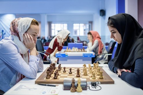 Шахматы. Гран-при ФИДЕ. Крах россиянок Крамлинг и Хадемальшарих творят маленькие сенсации. 