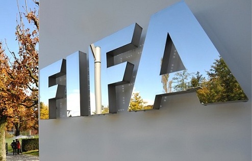 ФИФА сократила дисквалификацию Блаттера и Платини с восьми до шести лет Апелляционный комитет ФИФА сократил дисквалификацию главы организации Йозефа Бла...