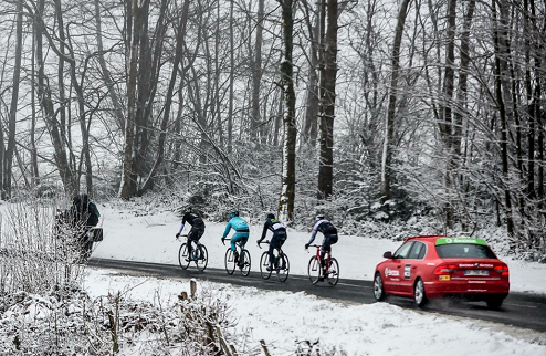 Париж-Ницца-2016. Третий этап отменен из-за снегопада Организаторы многодневки Париж-Ницца-2016 решили отменить третий этап по причине снегопада.